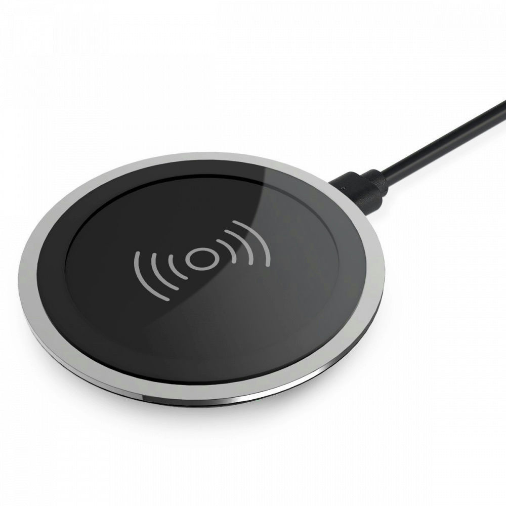 Hands On: 1byOne Wireless Desktop Charger