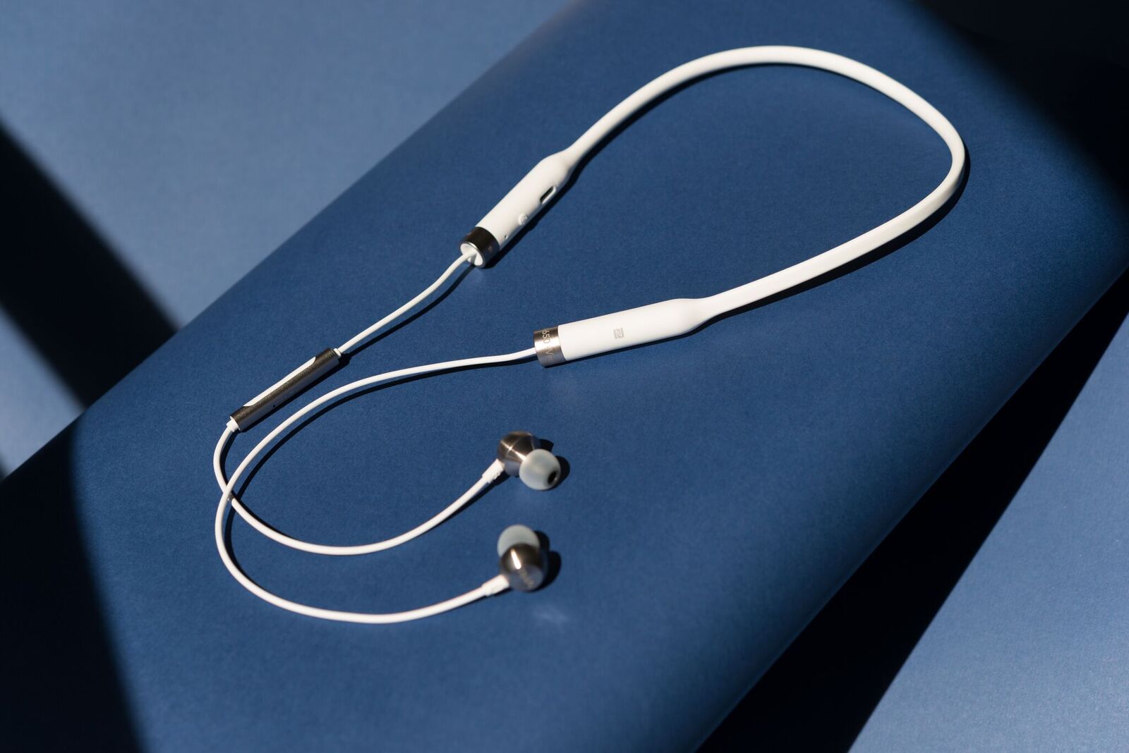 OF SOUND MIND AND BODY: RHA INTRODUCES MA650 WIRELESS HEADPHONE IN WHITE
