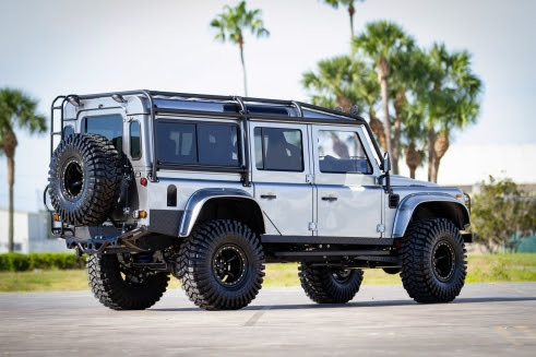 MAMMOTH 7’4” CUSTOM DEFENDER 110 IS AN ALL-AMERICAN TAKE ON THE CLASSIC BRITISH ICON
