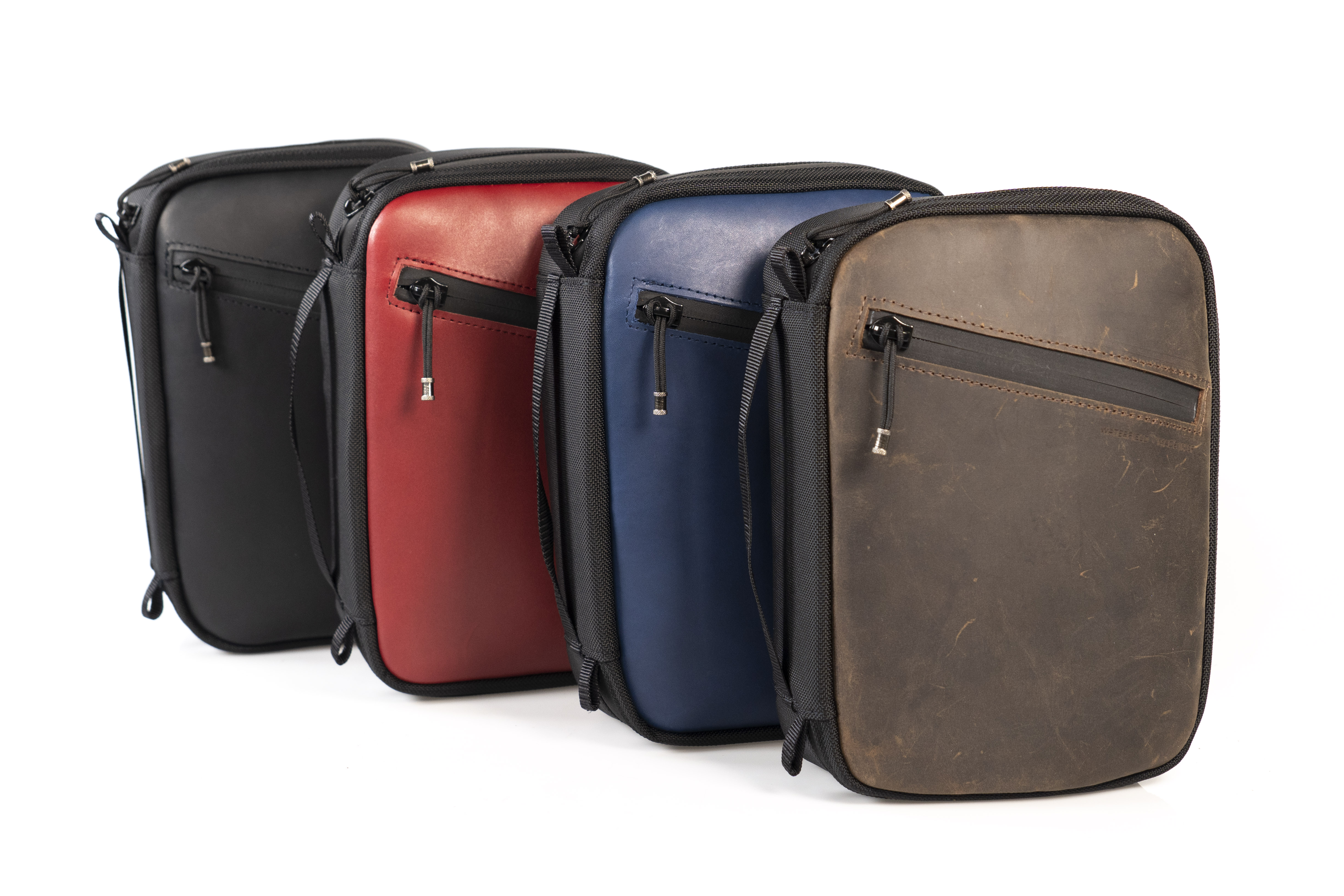 New WaterField Developer’s Gear Case Protects Both Bulky and Small Tech Accessories in Transit