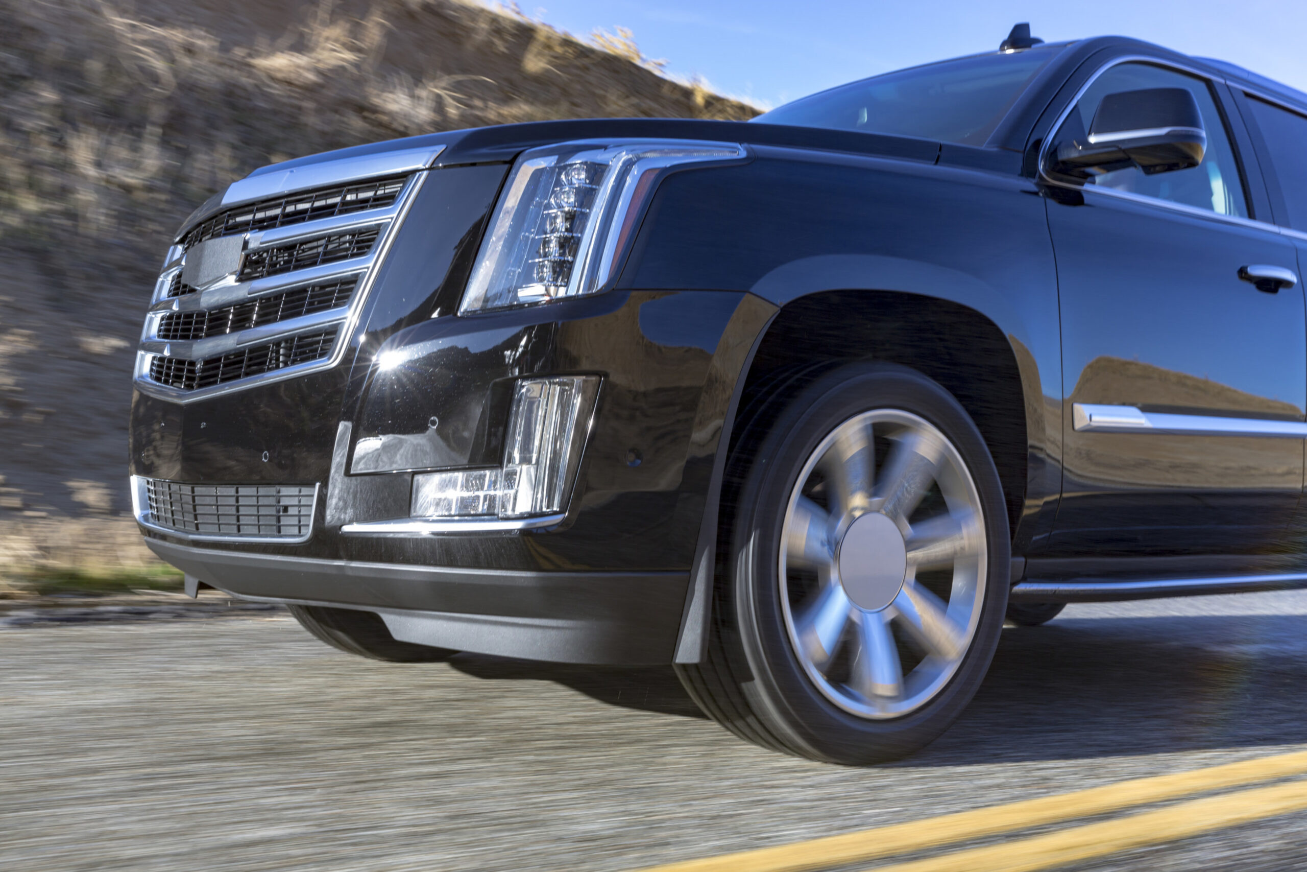 Bridgestone Launches Premium Highway Touring Tire to Unlock Full Potential of Luxury SUVs, CUVs and Trucks