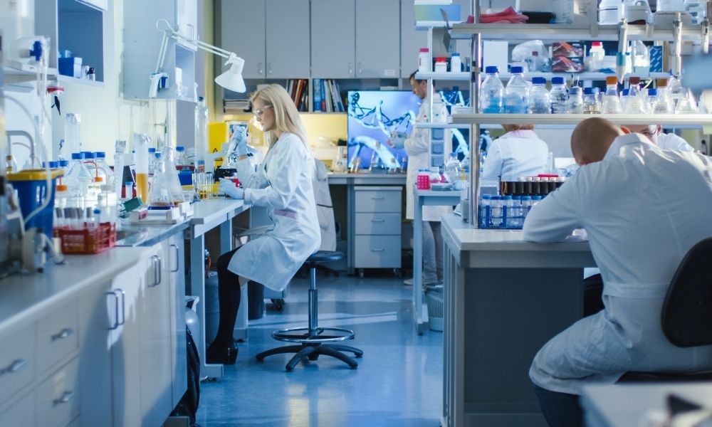 Safety Rules All Lab Technicians Need To Know