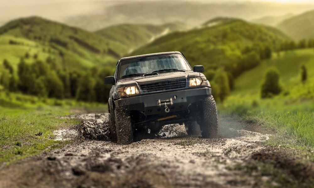 Off-Road Trucking Tips: How To Get Your Truck Ready for Dirt