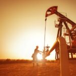 Tips for Getting a Job Working on an Oil Rig