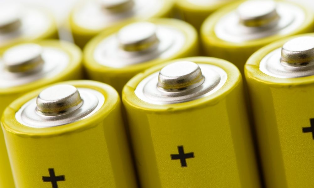 Different Types of Batteries: Advantages and Disadvantages