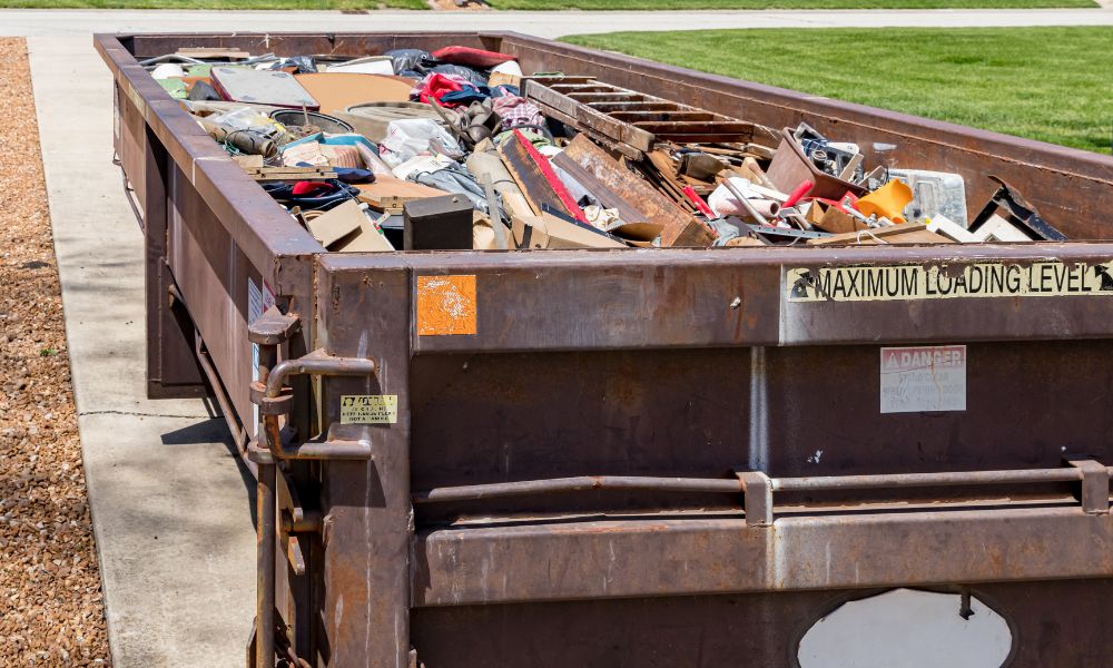 What You Should Know To Pick the Right Dumpster Rental