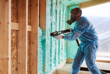Summer Safety Tips for Spray Foam Insulation Contractors