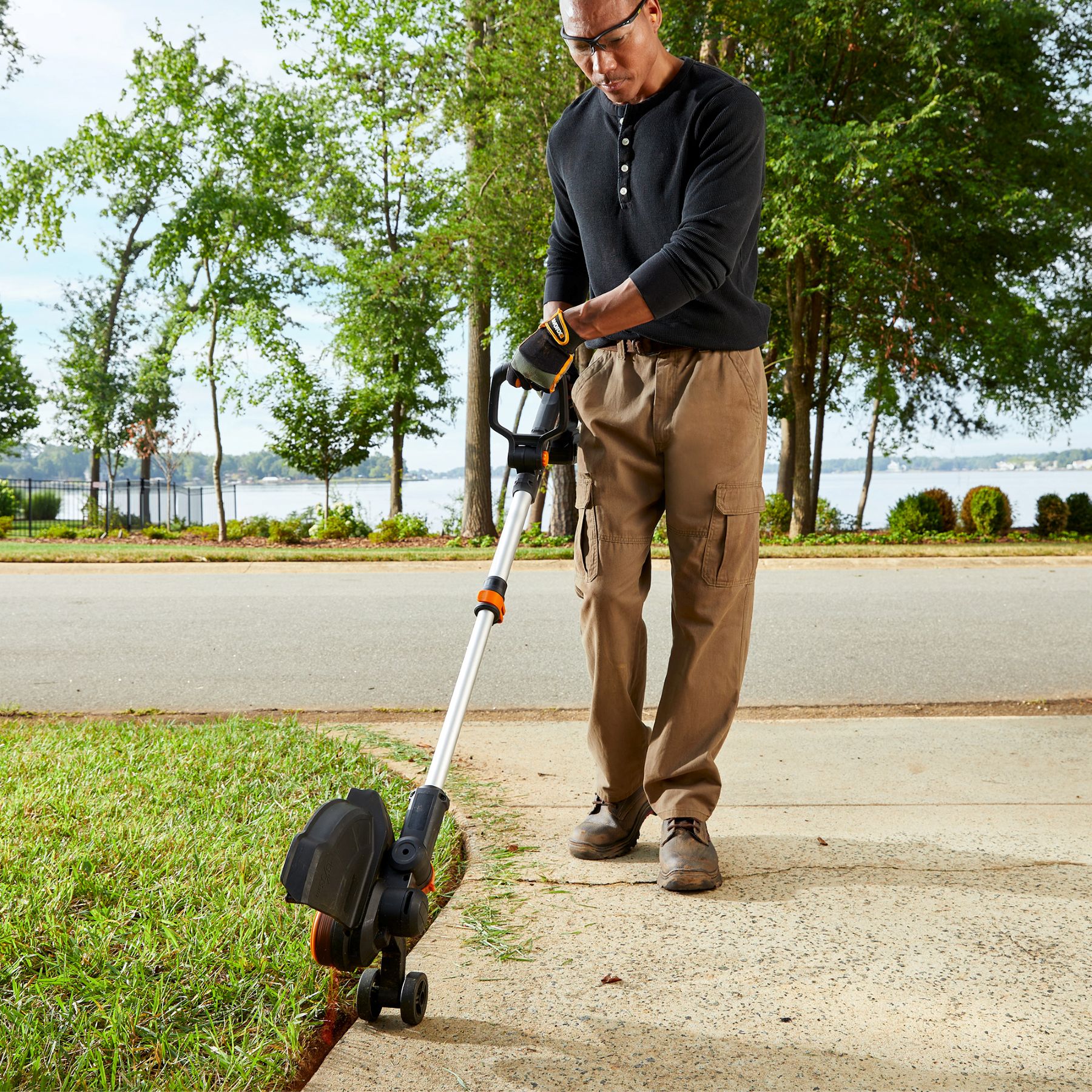 New WORX Nitro 20V, 13 Inch Brushless String Trimmer Is Reliable Performer for Home Landscapes